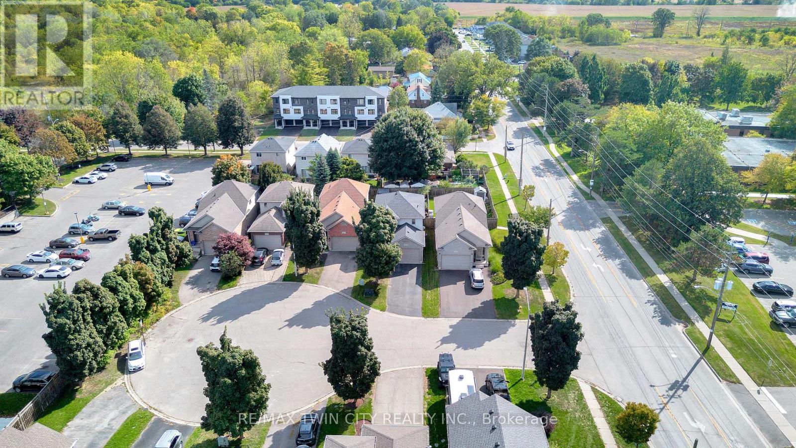 4 Fuller Court, Brantford, Ontario  N3S 0A6 - Photo 40 - X12651354