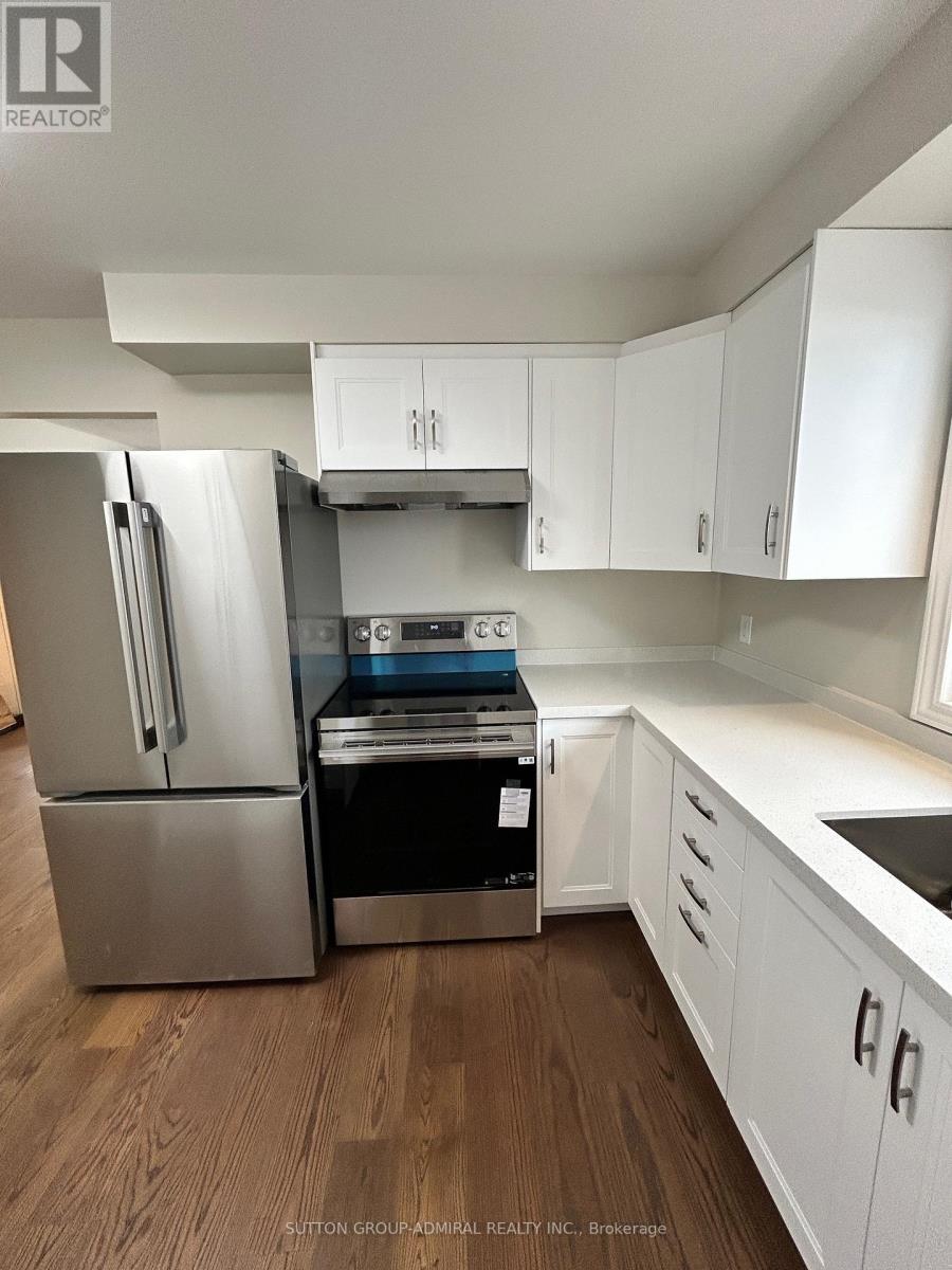 MAIN FLOOR - 166 KULPIN AVENUE, Bradford West Gwillimbury, Ontario