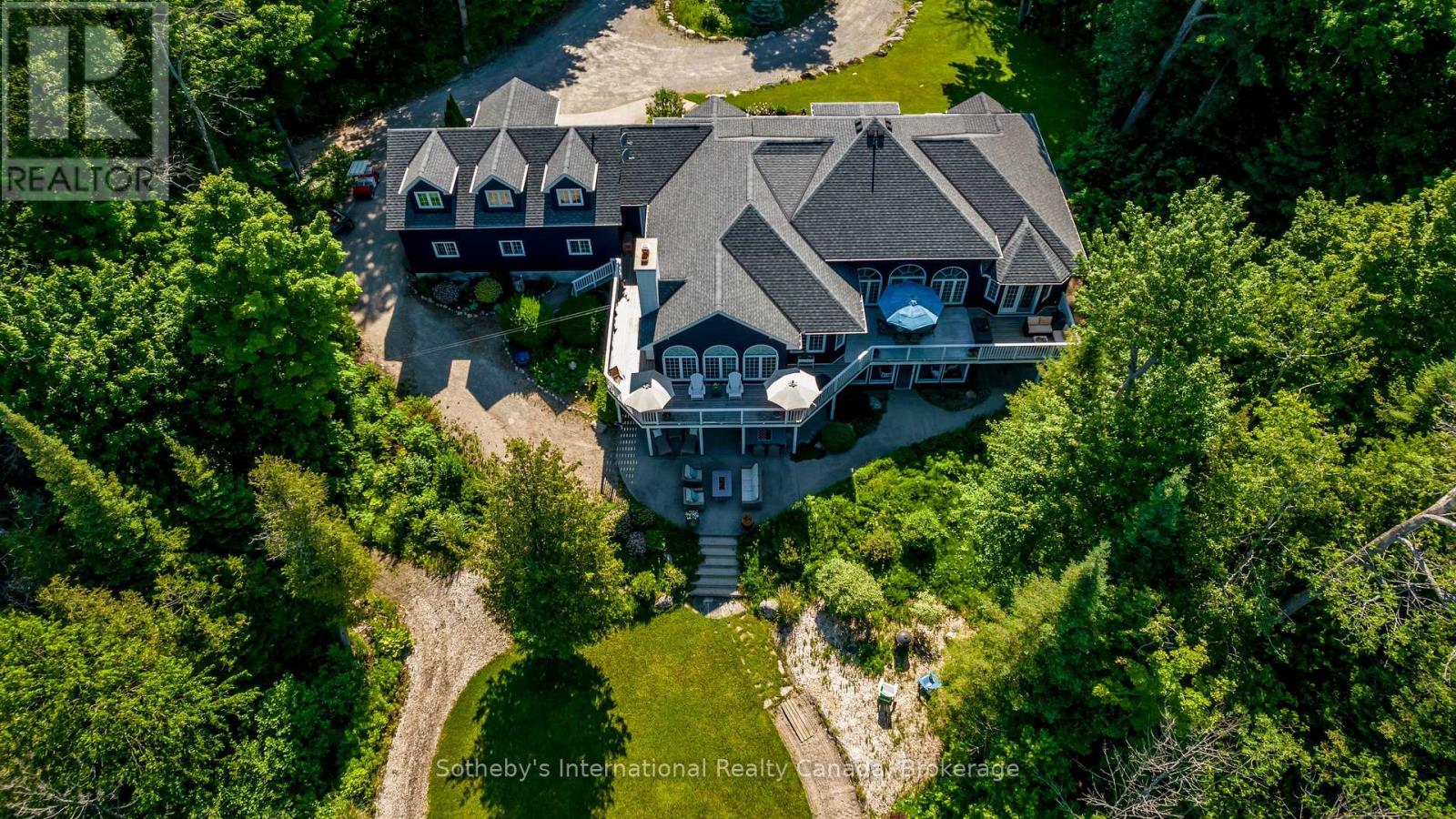 679 SANDY BAY ROAD, Tiny, Ontario