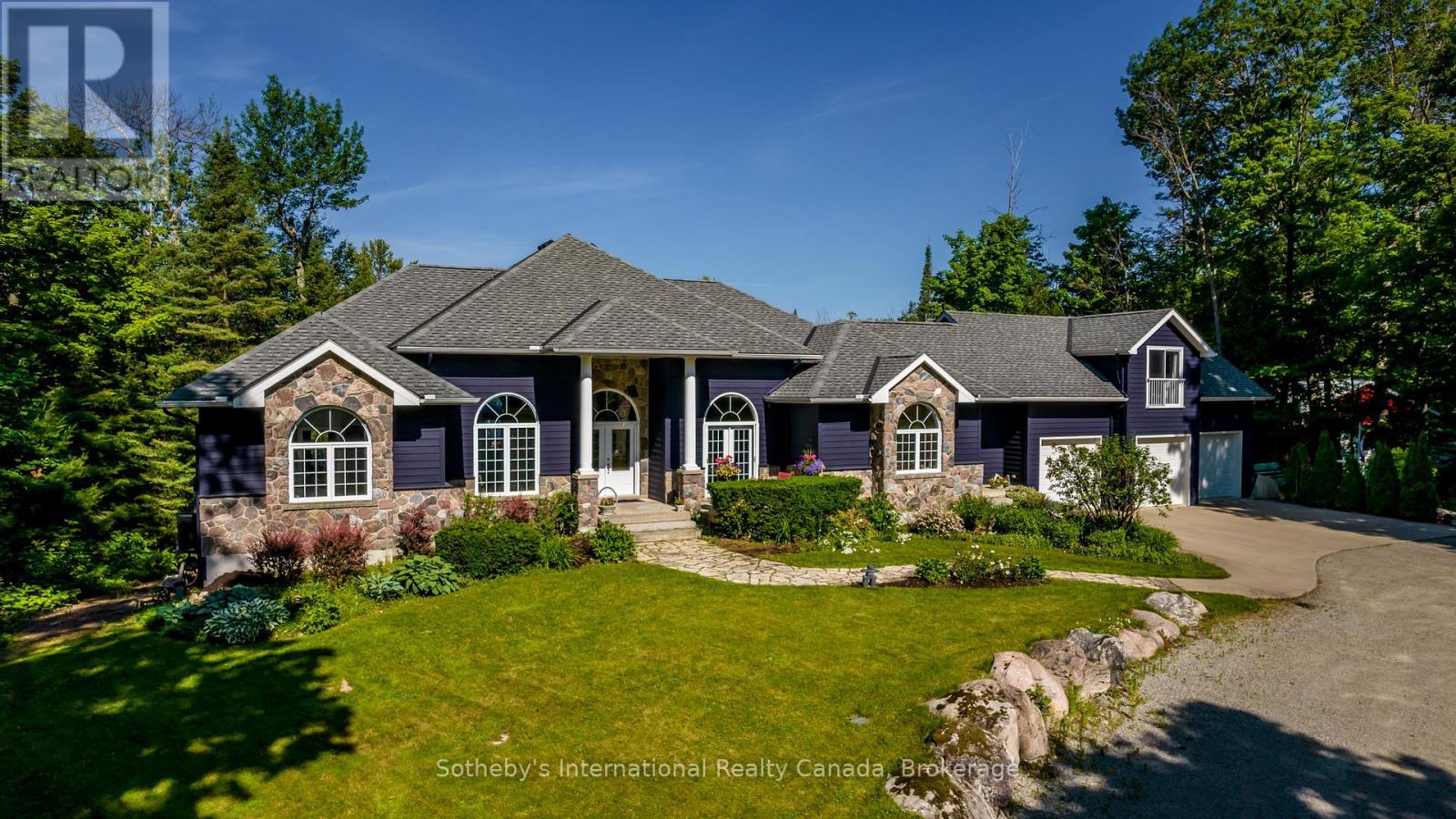 679 Sandy Bay Road, Tiny, Ontario  L9M 0H6 - Photo 3 - S12651402