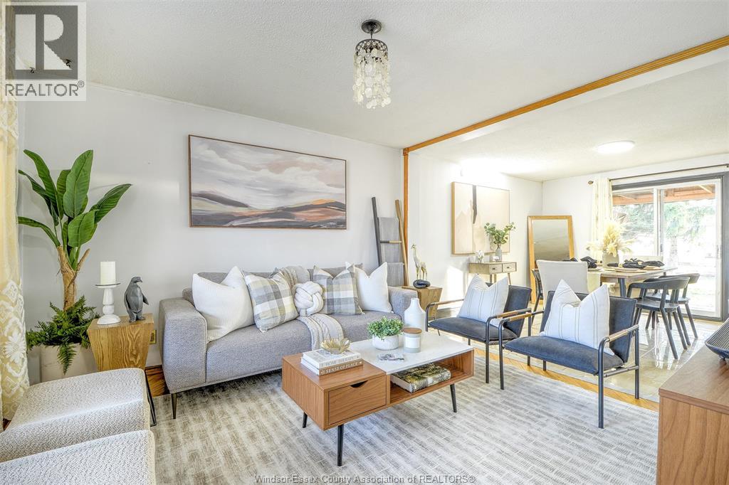 10475 Eastcourt, Windsor, Ontario N8R 1E4 - Photo 6 - 25032039