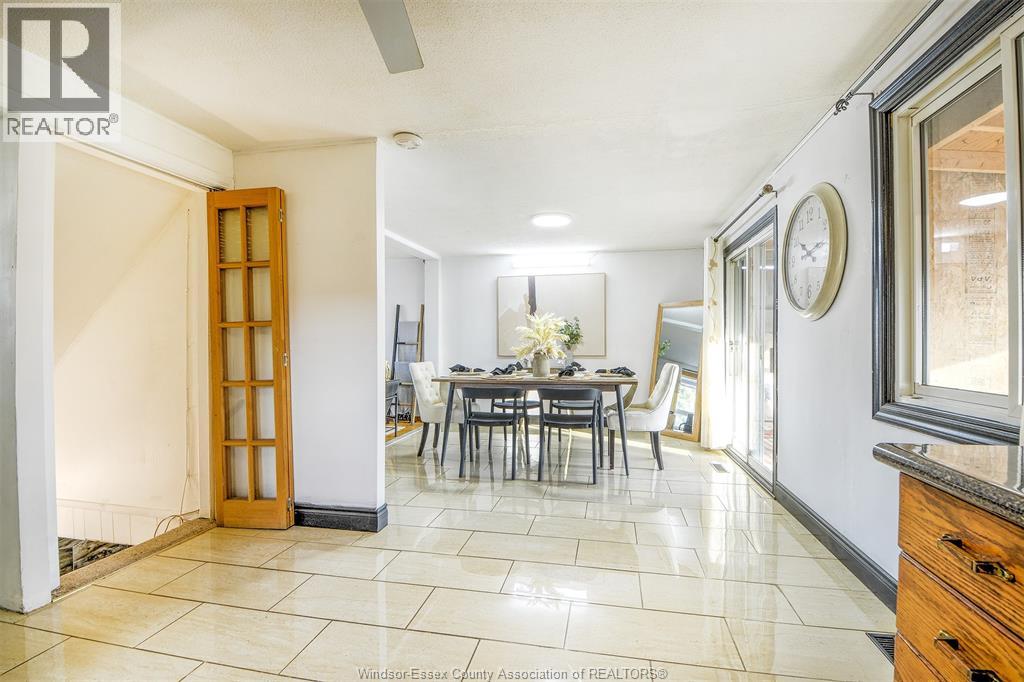 10475 Eastcourt, Windsor, Ontario N8R 1E4 - Photo 8 - 25032039