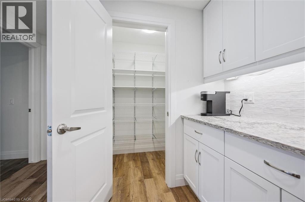 99a Farley Road Unit# 204, Fergus, Ontario  N1M 0J9 - Photo 10 - 40781773