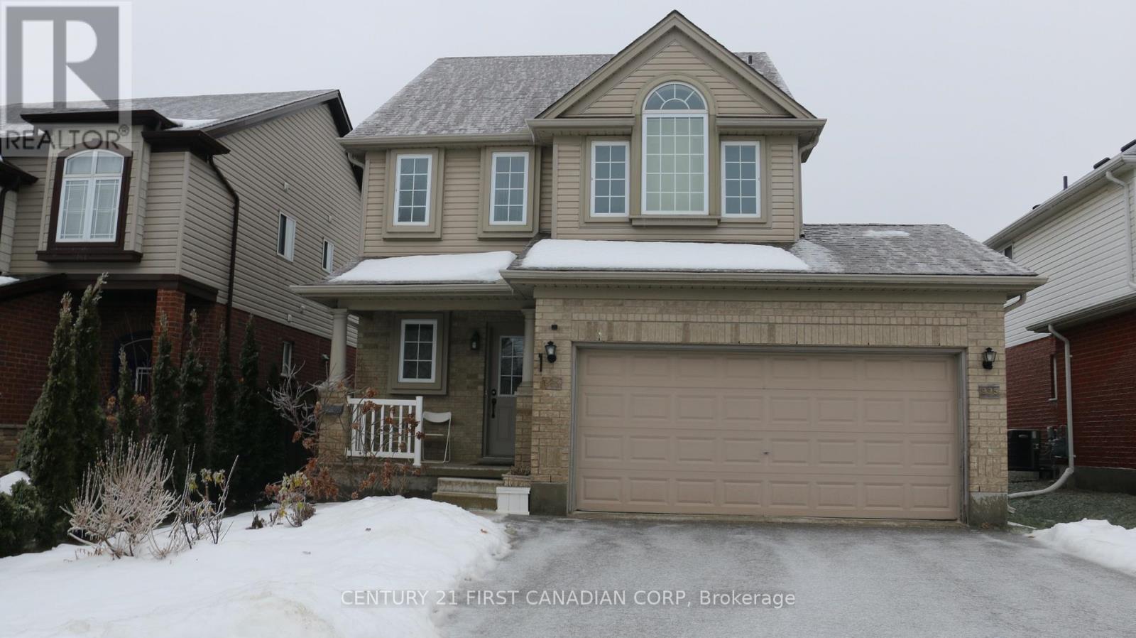 995 Oakcrossing Road, London North, Ontario  N6H 0A7 - Photo 1 - X12651398