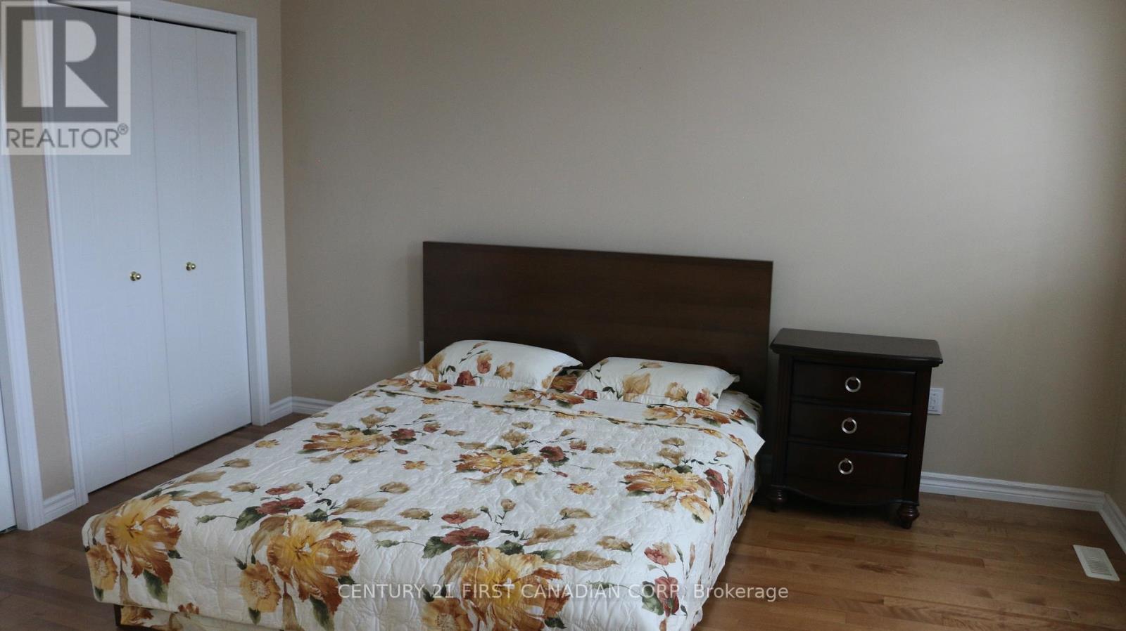 995 Oakcrossing Road, London North, Ontario  N6H 0A7 - Photo 12 - X12651398