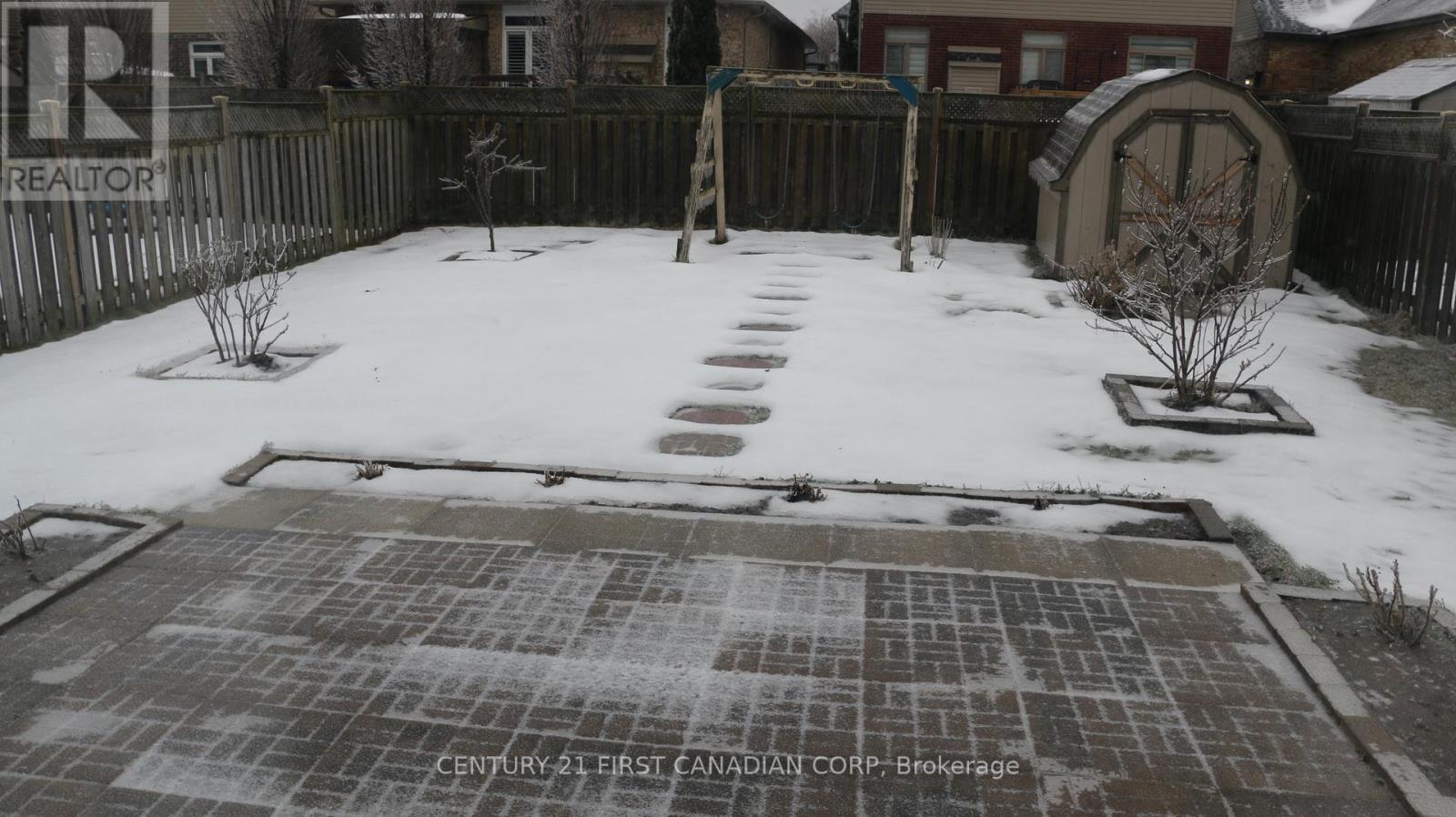 995 Oakcrossing Road, London North, Ontario  N6H 0A7 - Photo 19 - X12651398