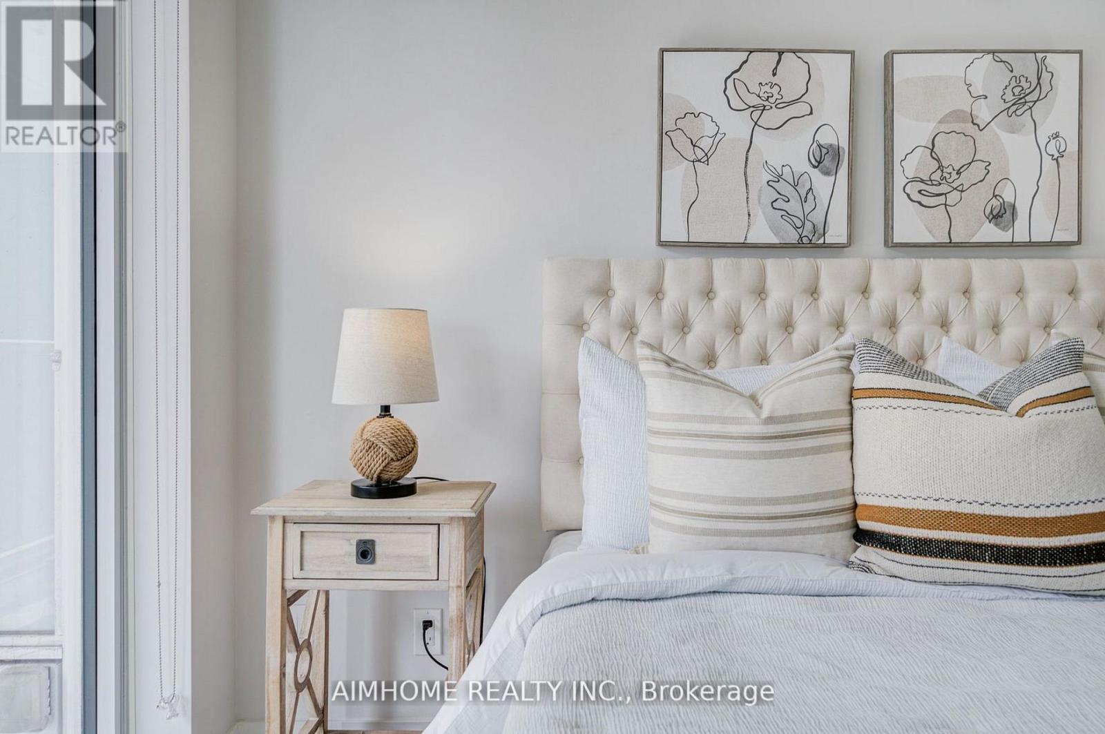 1102 - 19 Bathurst Street, Toronto, Ontario  M5V 0N2 - Photo 28 - C12651380