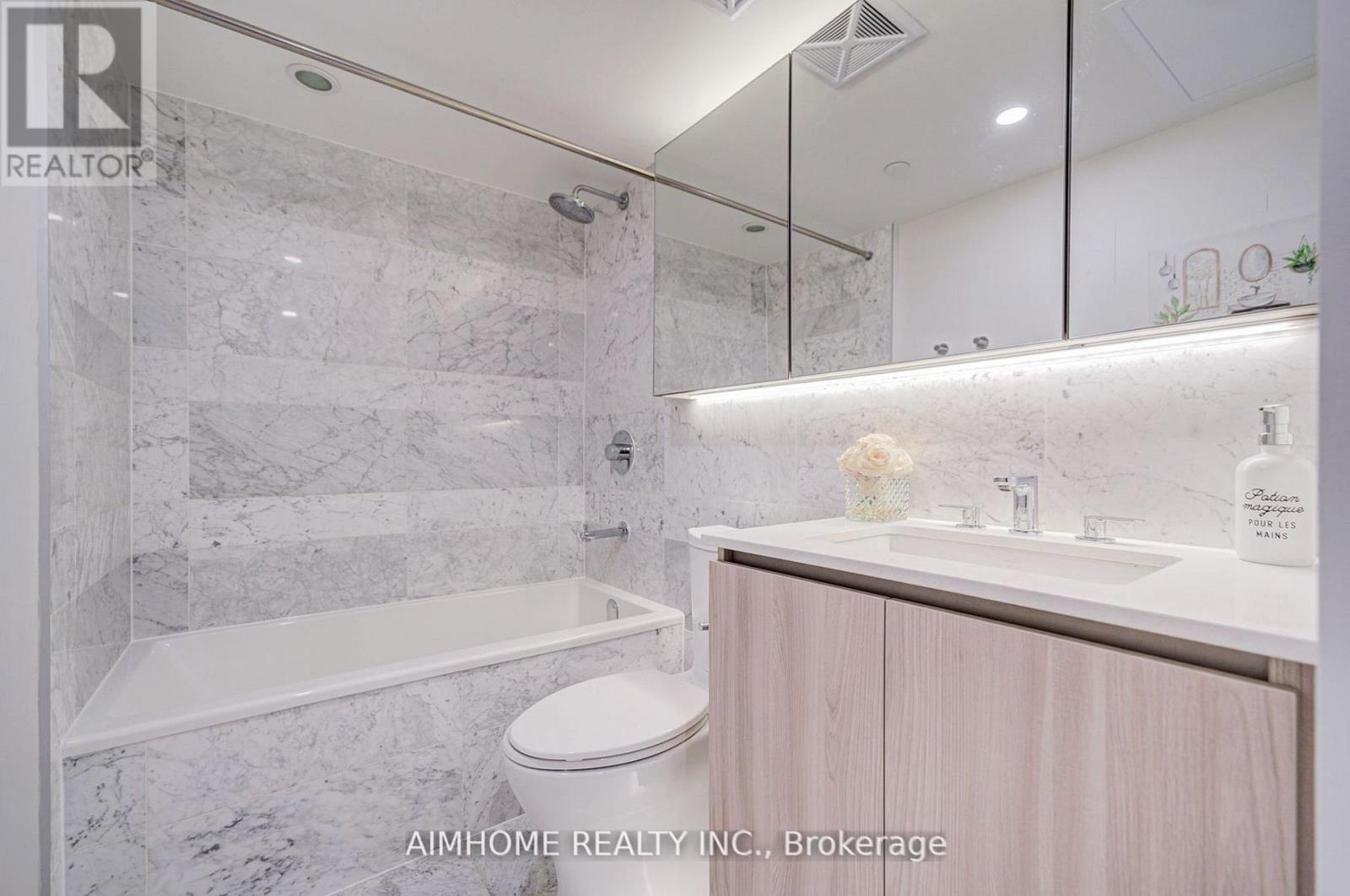 1102 - 19 Bathurst Street, Toronto, Ontario  M5V 0N2 - Photo 32 - C12651380