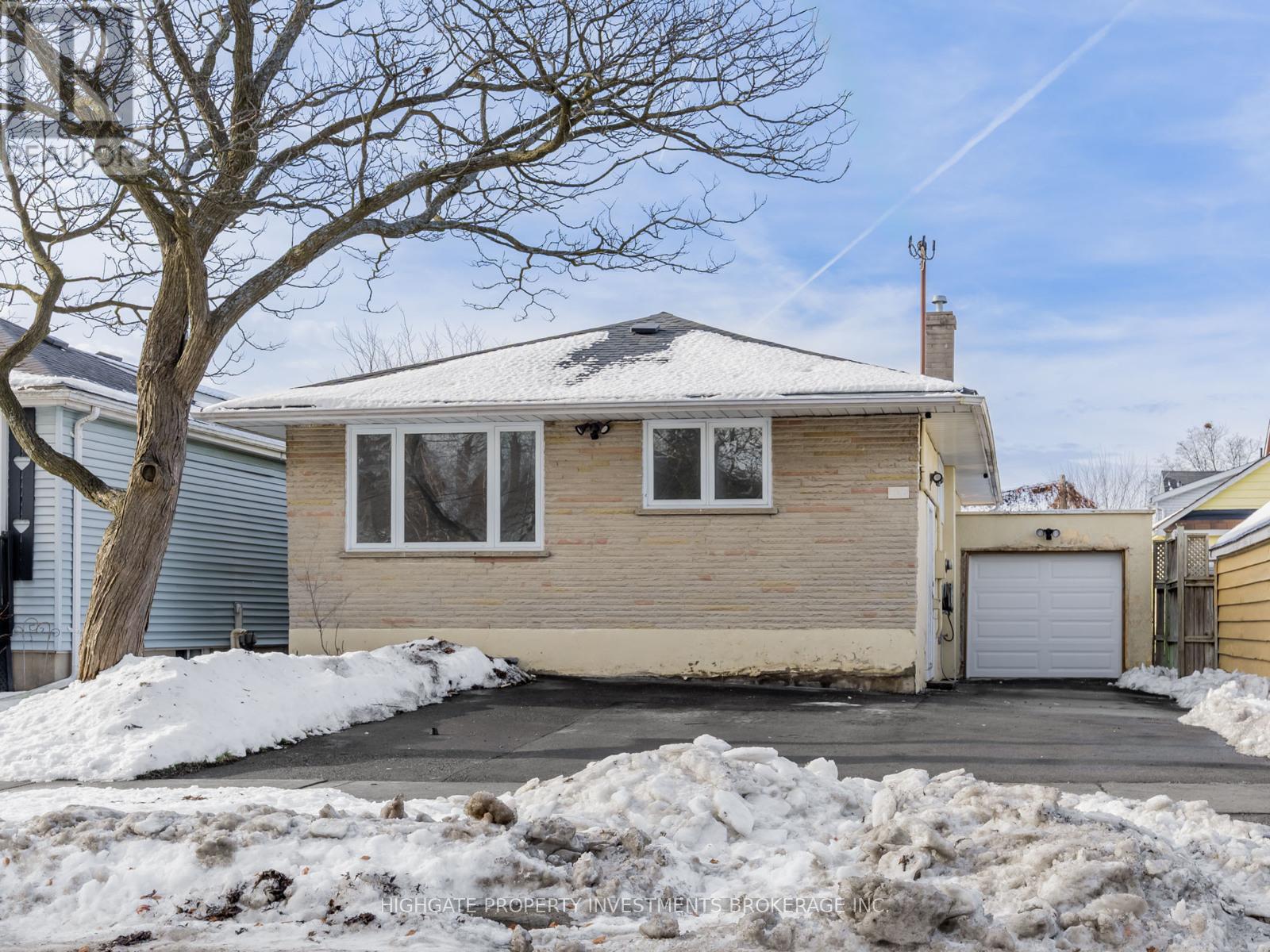 Lower - 708 Carnegie Avenue N, Oshawa, Ontario  L1G 4R6 - Photo 2 - E12650138