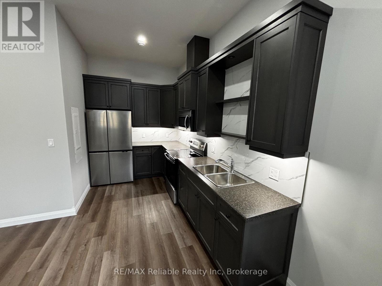 201 - 24 Albert Street, Central Huron, Ontario  N0K 1L0 - Photo 10 - X12649326