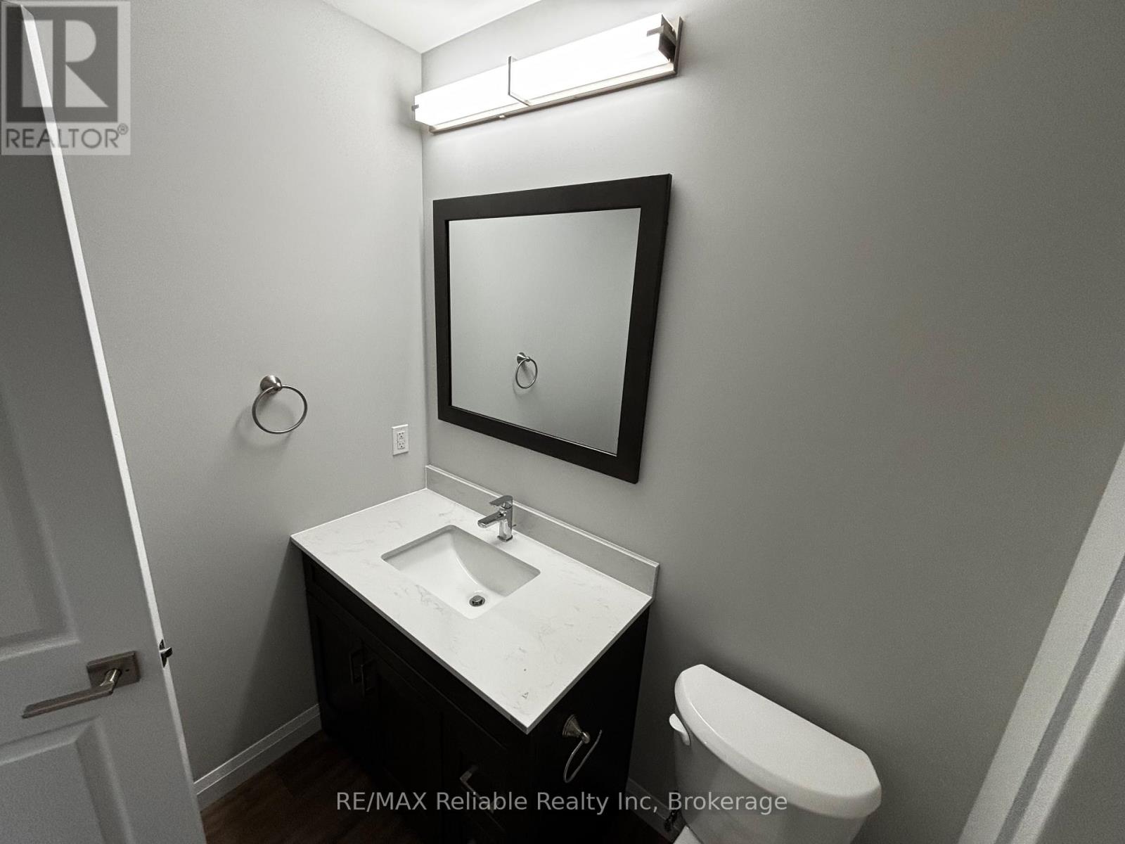 201 - 24 Albert Street, Central Huron, Ontario  N0K 1L0 - Photo 7 - X12649326