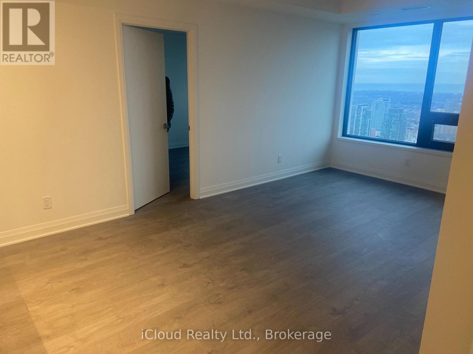 4503 - 4015 The Exchange, Mississauga, Ontario  L5B 0N9 - Photo 12 - W12651376