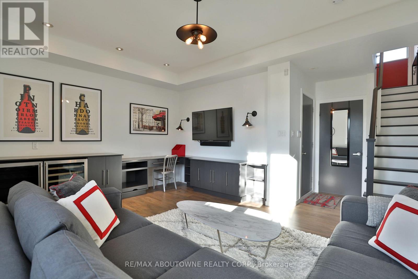 220 Vellwood Common, Oakville, Ontario  L6L 0E8 - Photo 22 - W12651396