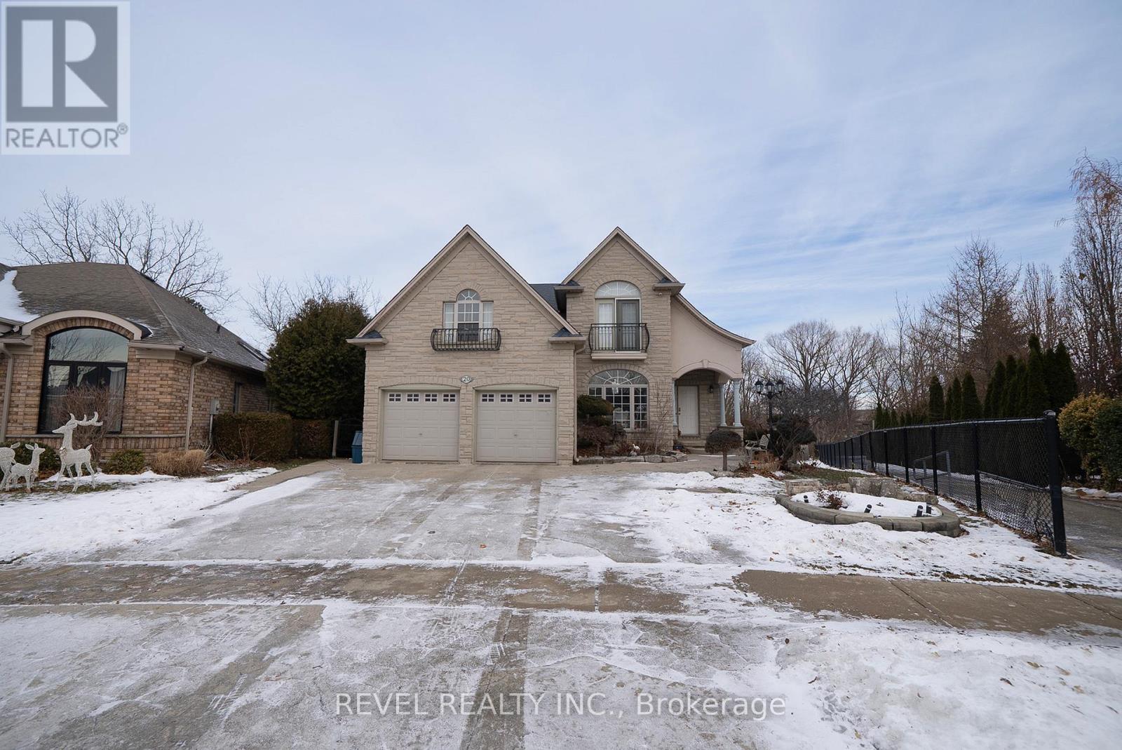 LOWER - 20 CASSON LANE, Brantford, Ontario