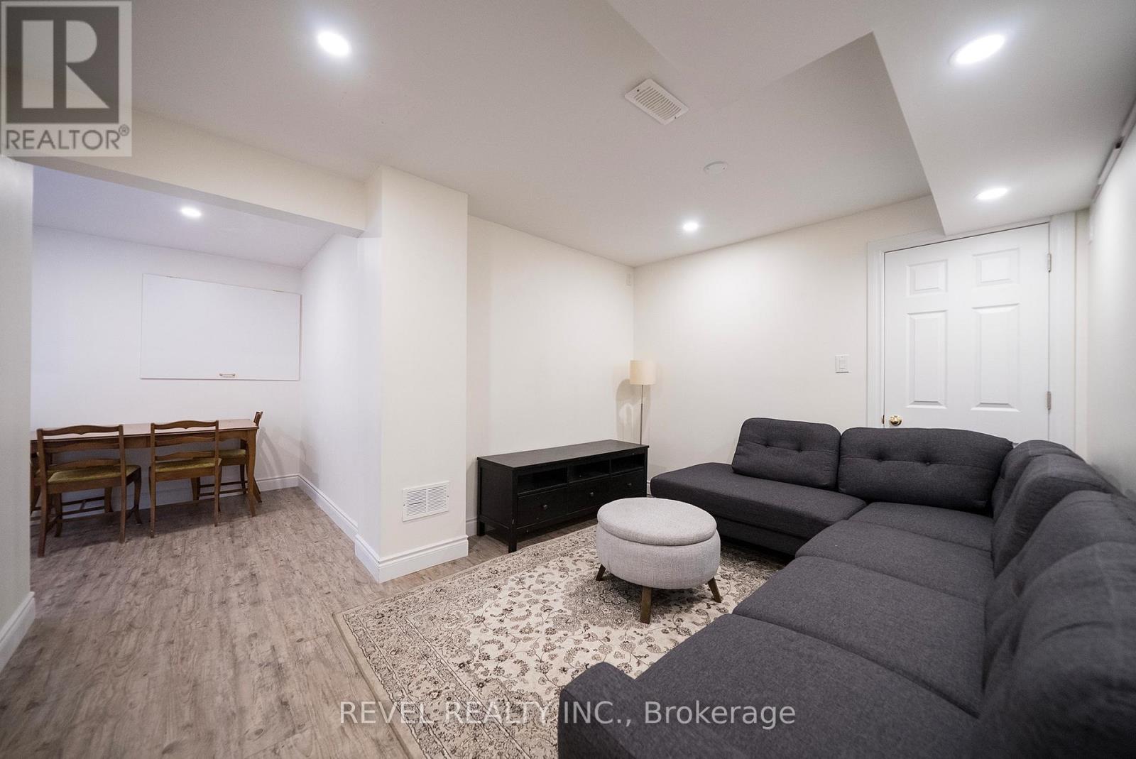 Lower - 20 Casson Lane, Brantford, Ontario  N3R 7Z4 - Photo 17 - X12651370