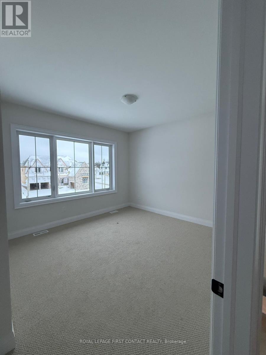 12 Herbert Avenue, Oro-Medonte, Ontario  L0L 2L0 - Photo 19 - S12650198