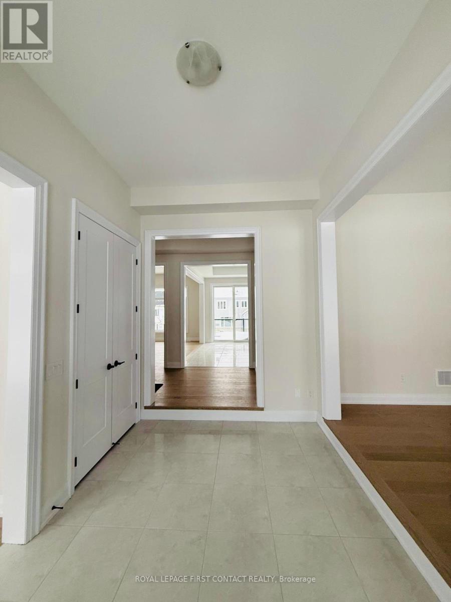 12 Herbert Avenue, Oro-Medonte, Ontario  L0L 2L0 - Photo 10 - S12650198