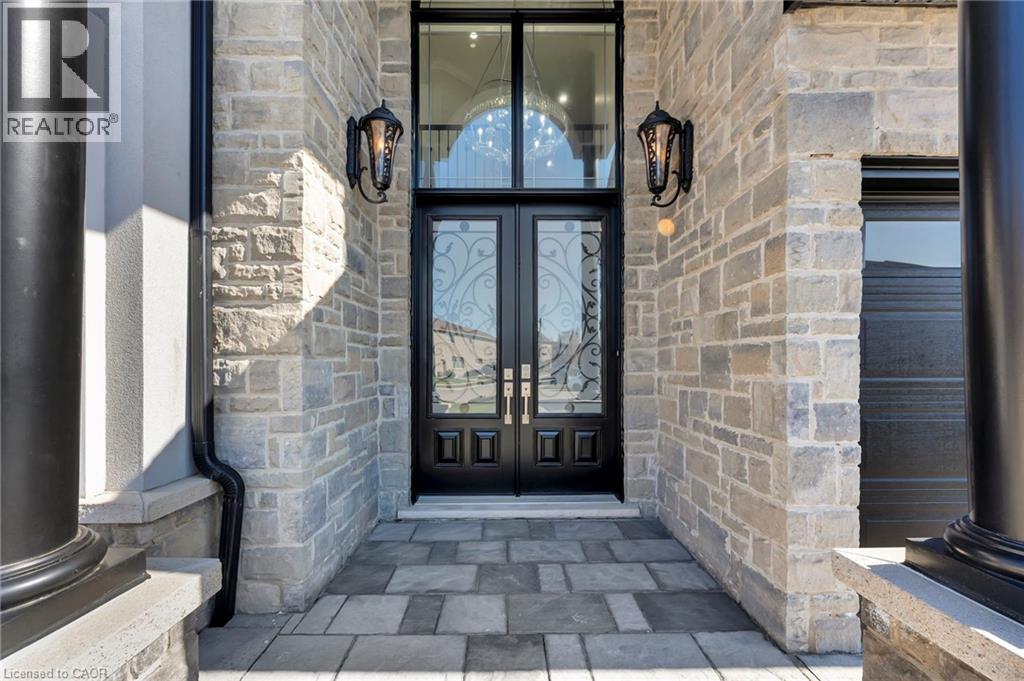 7 Bernini Court, Hamilton, Ontario  L9B 0C7 - Photo 7 - 40781380