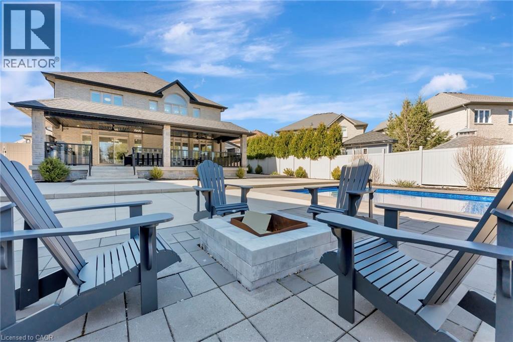 7 Bernini Court, Hamilton, Ontario  L9B 0C7 - Photo 49 - 40781380