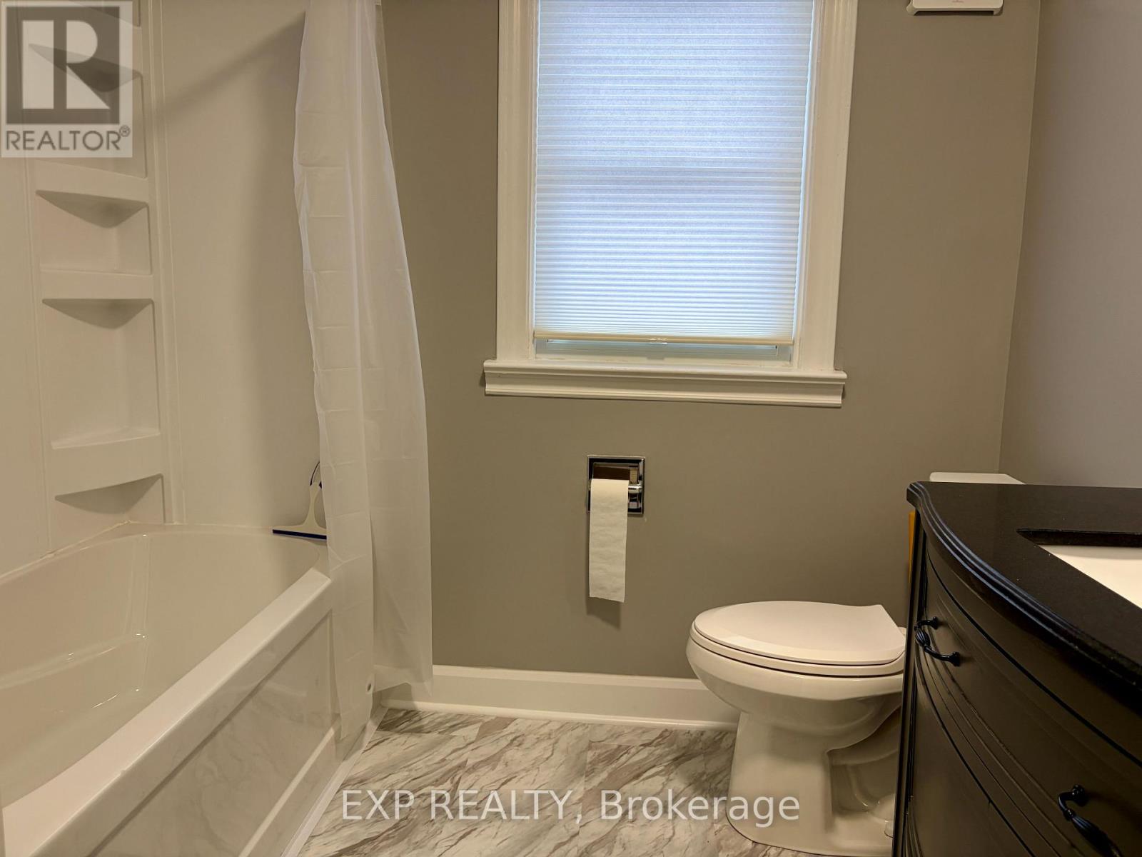 436 Thorold Road, Welland, Ontario  L3C 3W6 - Photo 18 - X12651434