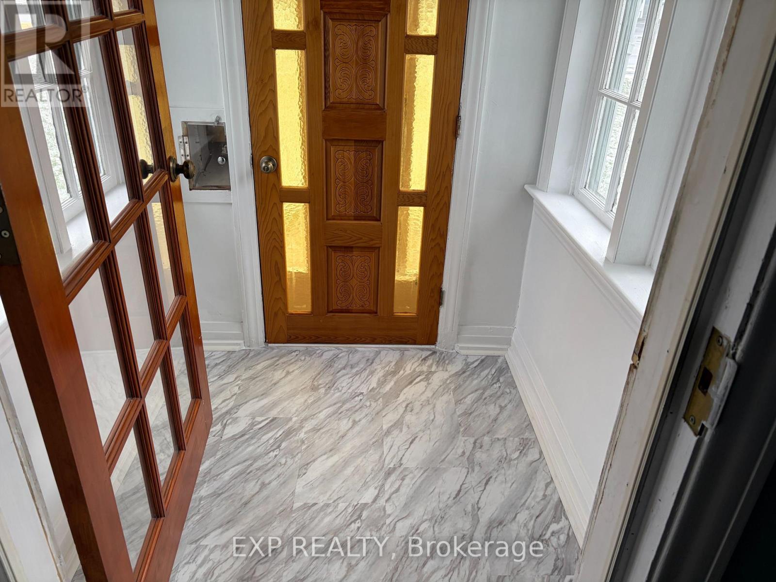 436 Thorold Road, Welland, Ontario  L3C 3W6 - Photo 3 - X12651434