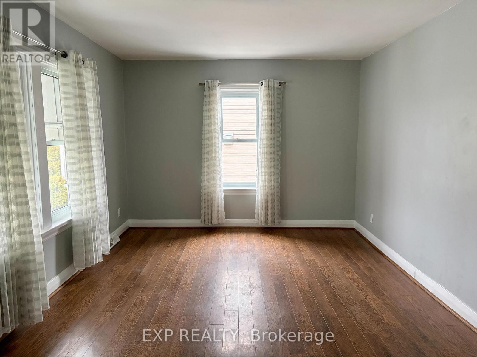 436 Thorold Road, Welland, Ontario  L3C 3W6 - Photo 9 - X12651434