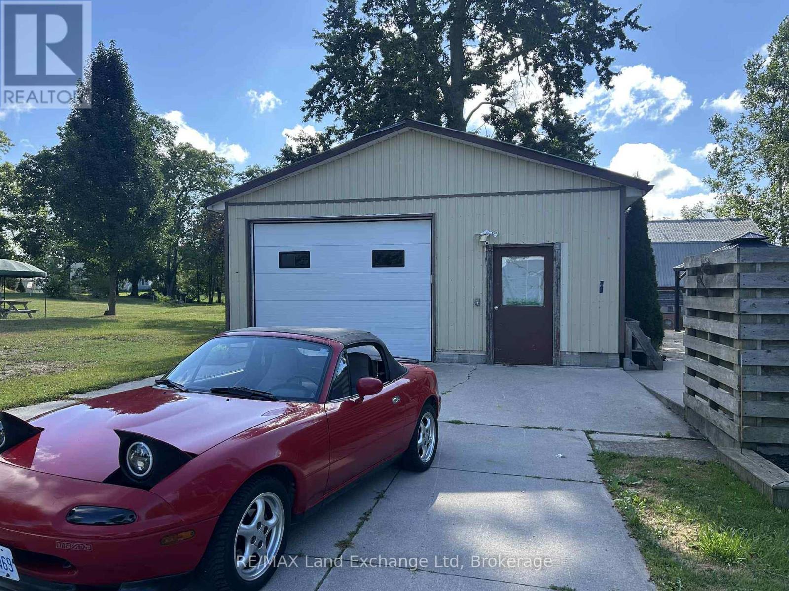 202 Union Street, North Huron, Ontario  N0M 1H0 - Photo 26 - X12649316