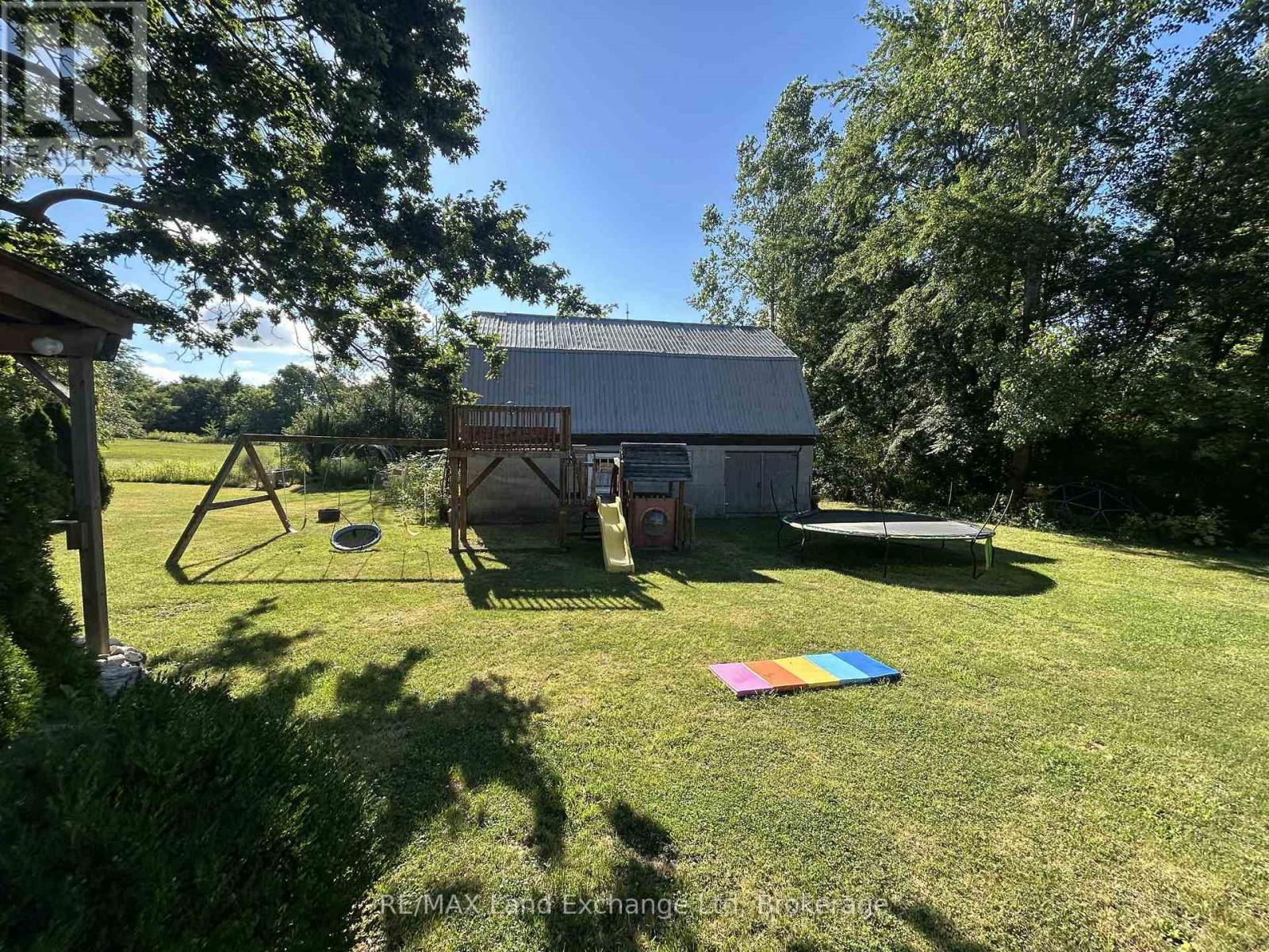 202 Union Street, North Huron, Ontario  N0M 1H0 - Photo 30 - X12649316