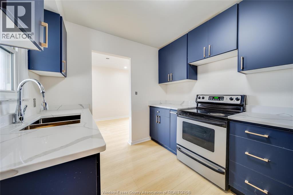 3209 Dandurand, Windsor, Ontario N9E 2E9 - Photo 9 - 25031961