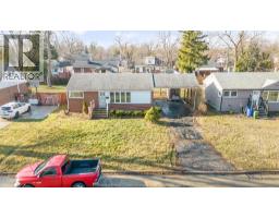 3209 DANDURAND, Windsor, Ontario