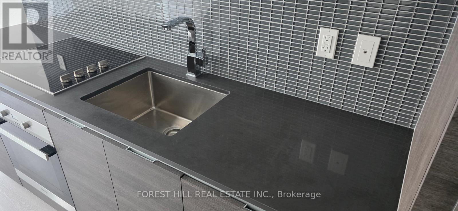 1708 - 200 Bloor Street W, Toronto, Ontario  M5S 1T8 - Photo 17 - C12604038