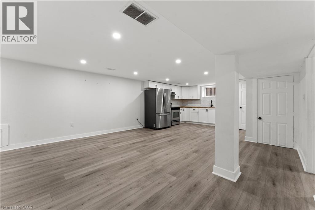 25 Castlefield Drive Unit# B, Hamilton, Ontario  L8T 3R1 - Photo 39 - 40795115