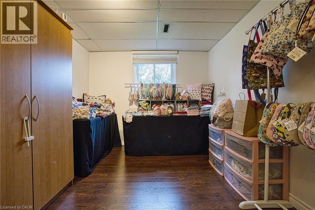 6 Jolie Court, St. Catharines, Ontario  L2M 6V6 - Photo 32 - 40791052