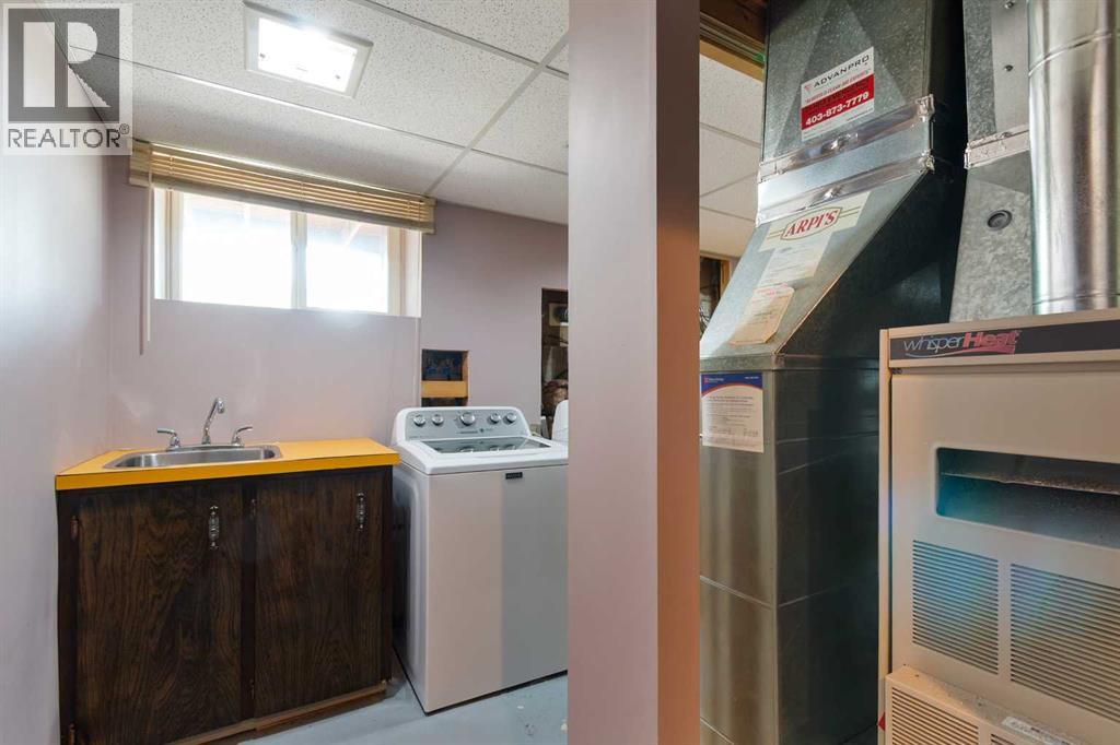 433 1 Avenue Ne, Airdrie, Alberta  T4B 1R3 - Photo 18 - A2260229