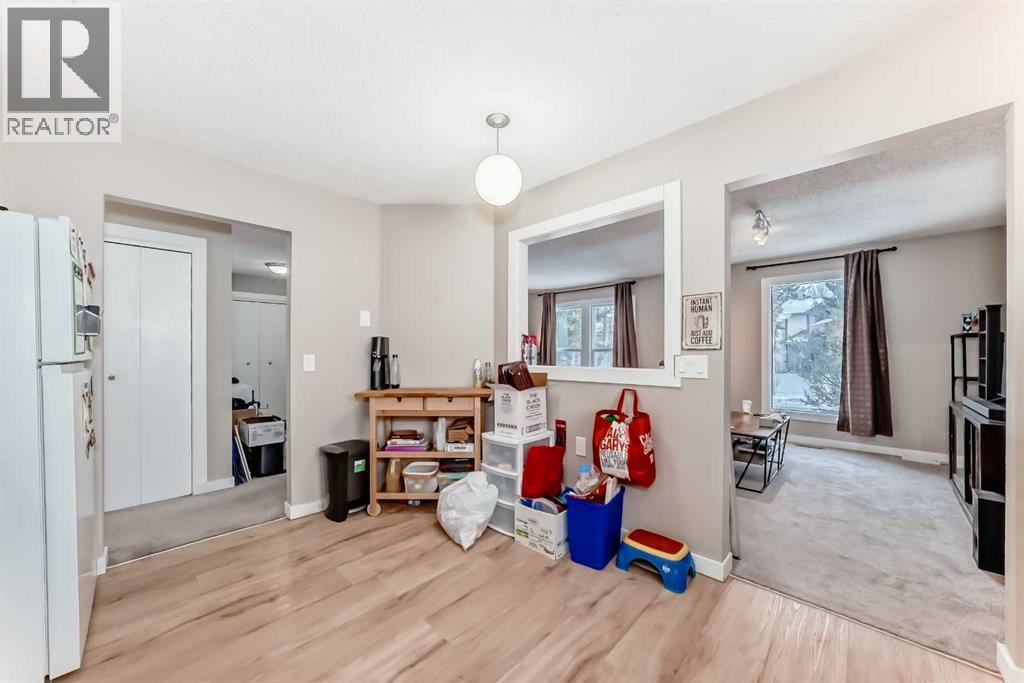 503 Woodbine Boulevard Sw, Calgary, Alberta  T2W 4P5 - Photo 8 - A2274975