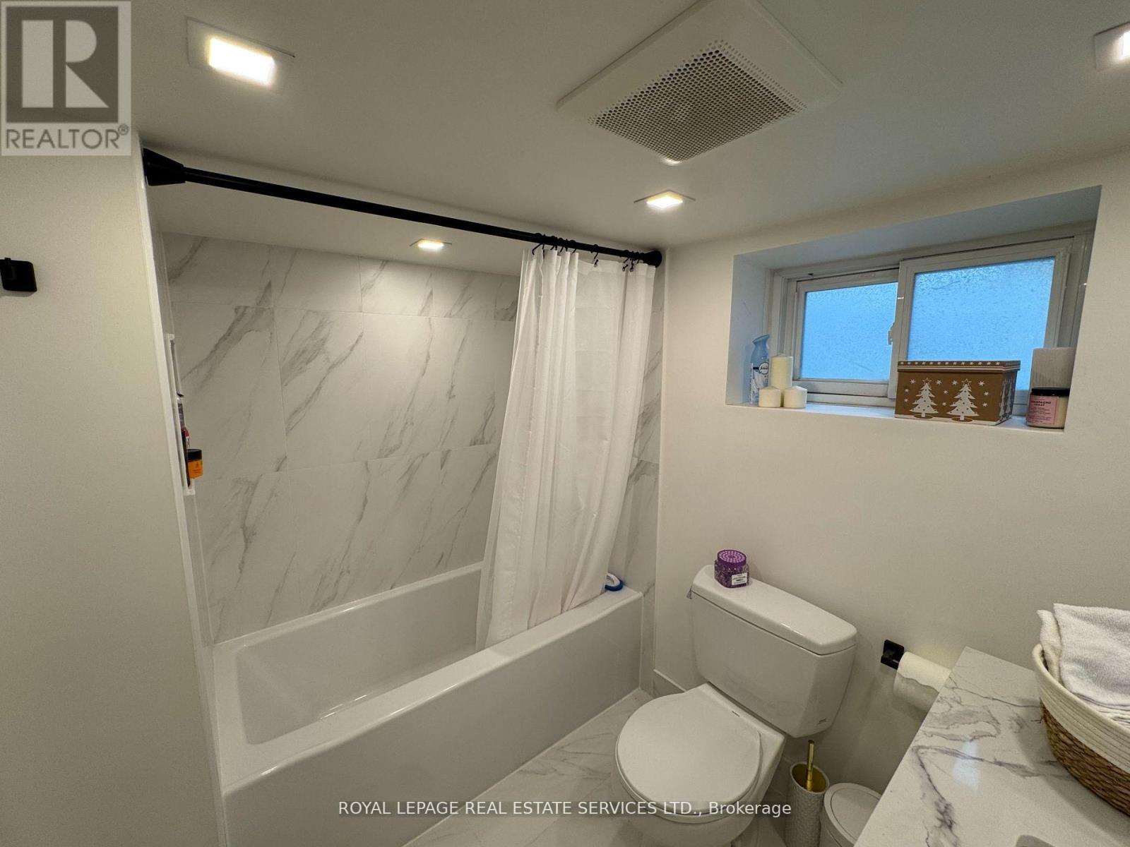 1565 Mount Pleasant Road, Toronto, Ontario  M4N 2V4 - Photo 37 - C12651408