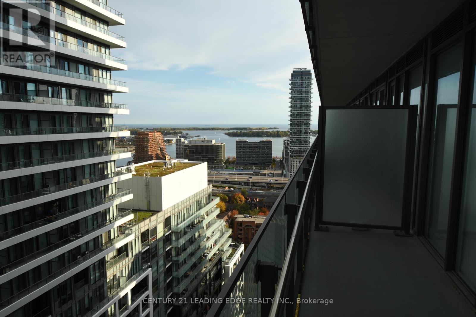 2519 - 135 Lower Sherbourne Street, Toronto, Ontario  M5A 1Y4 - Photo 4 - C12651424