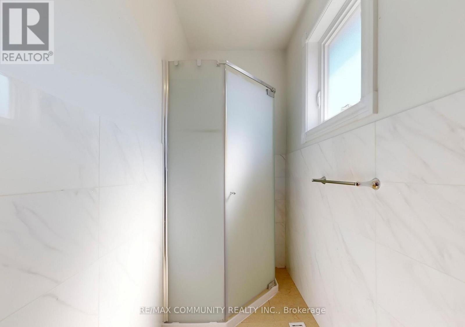 Main - 54 Emcarr Drive, Toronto, Ontario  M1E 5A1 - Photo 17 - E12651406