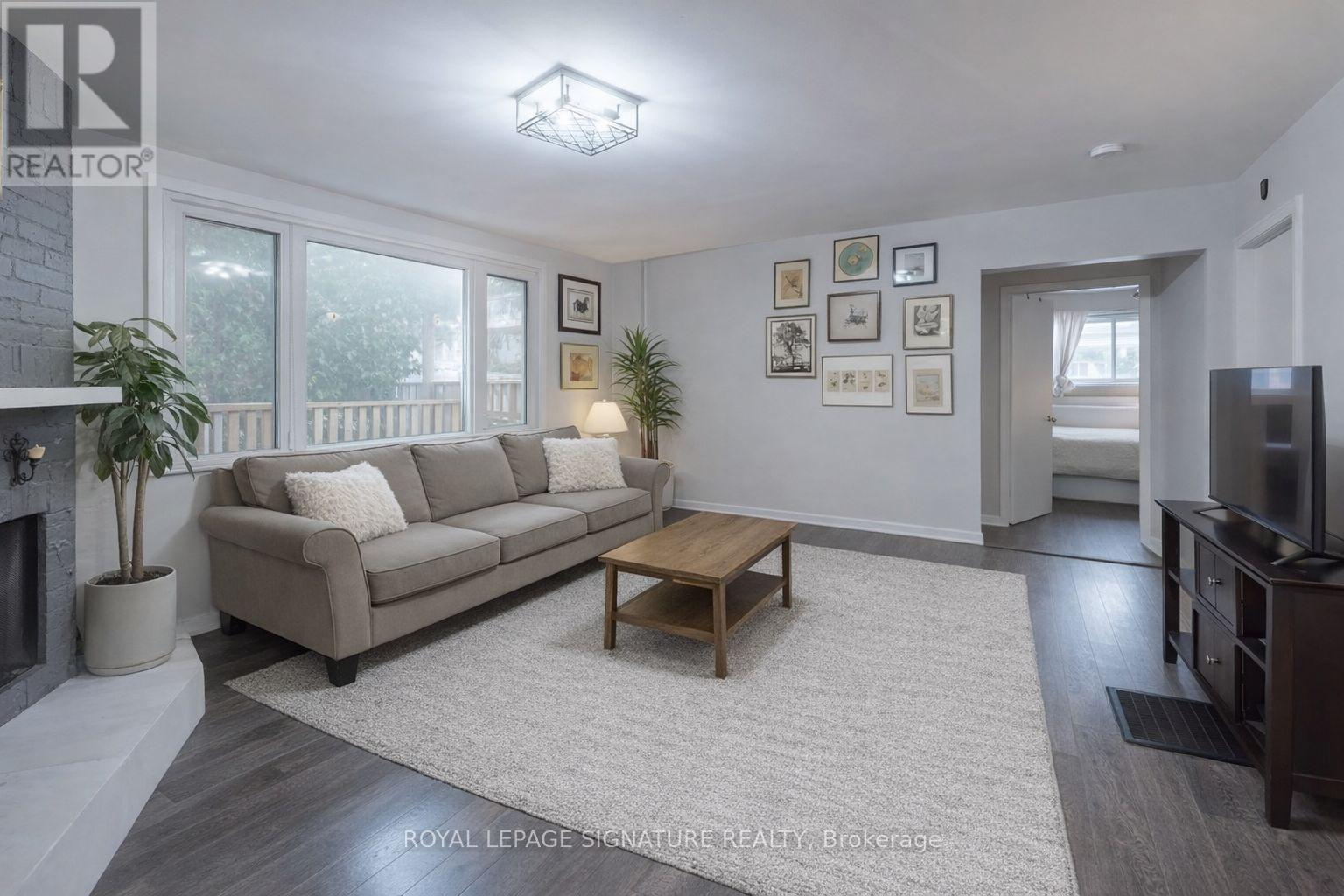 Main - 117 Hampton Avenue, Toronto, Ontario  M4K 2Z2 - Photo 2 - E12651422