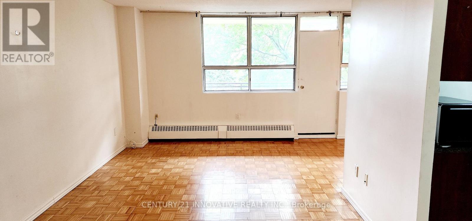 405 - 1950 Kennedy Road, Toronto, Ontario  M1P 4S9 - Photo 2 - E12651442