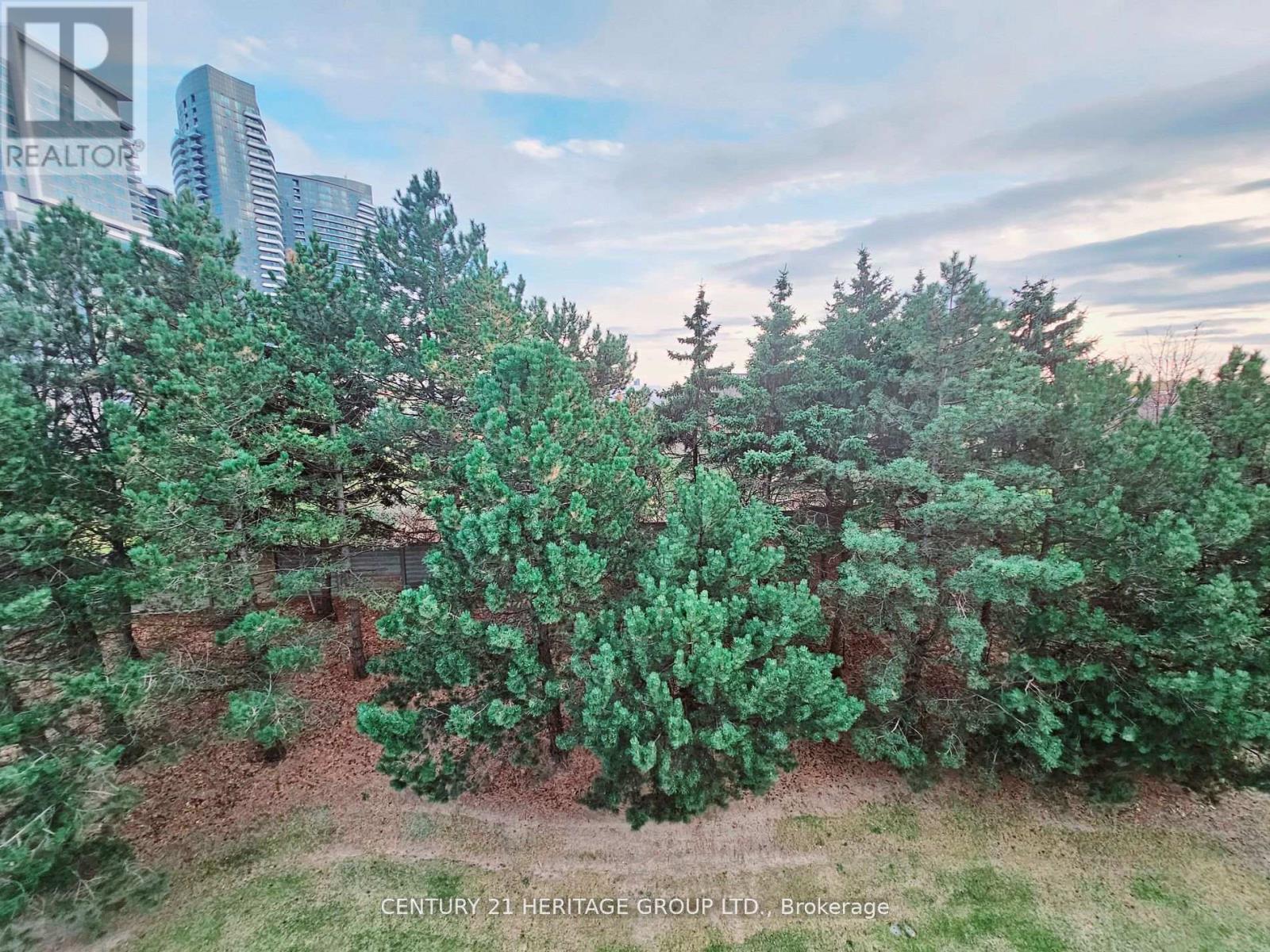 506 - 7250 Yonge Street, Vaughan, Ontario  L4J 7X1 - Photo 29 - N12651438