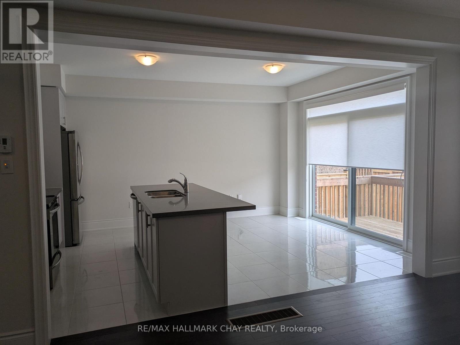 18 Valleybrook Road, Barrie, Ontario  L9J 0L4 - Photo 18 - S12651470