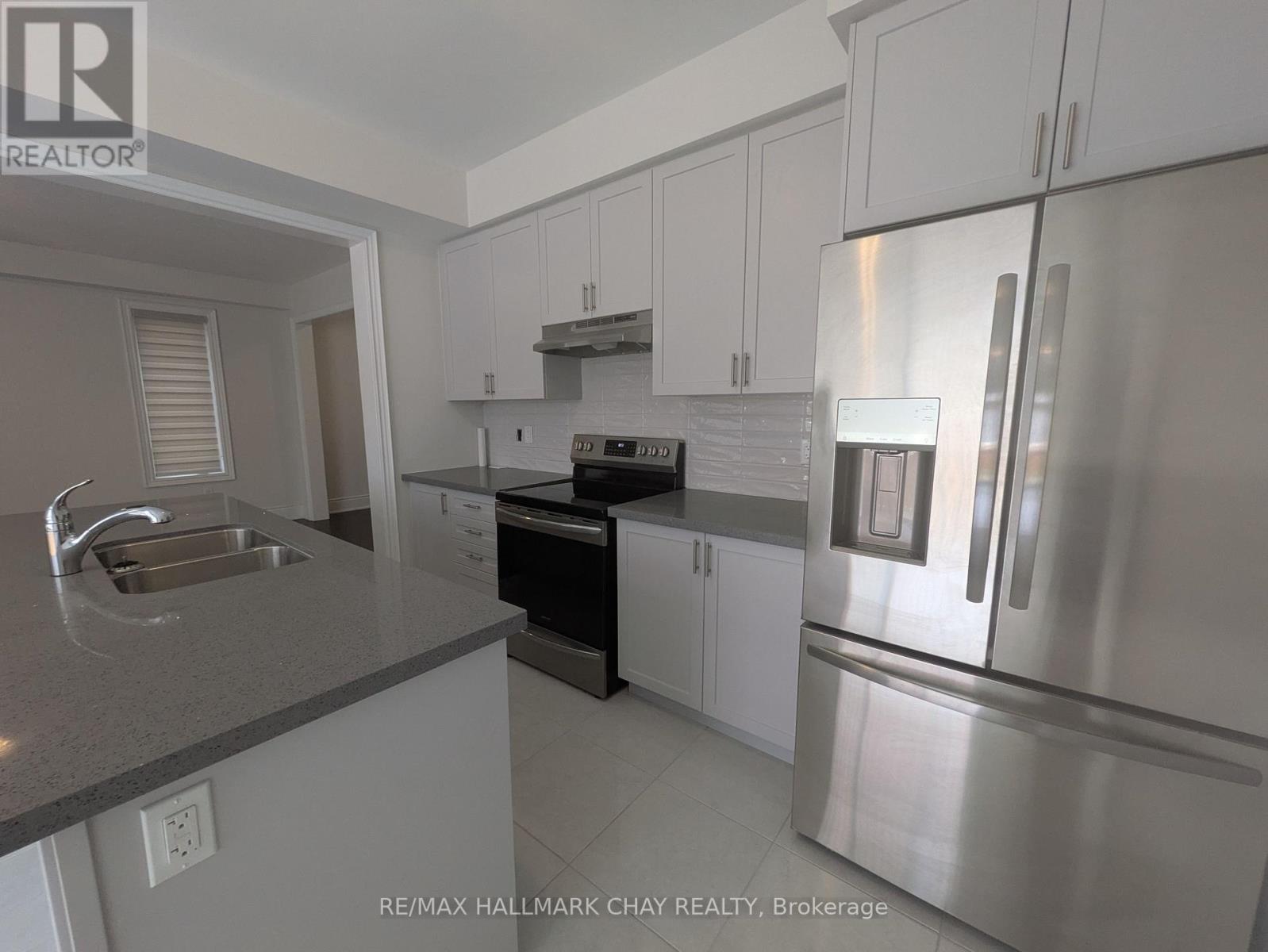 18 Valleybrook Road, Barrie, Ontario  L9J 0L4 - Photo 23 - S12651470