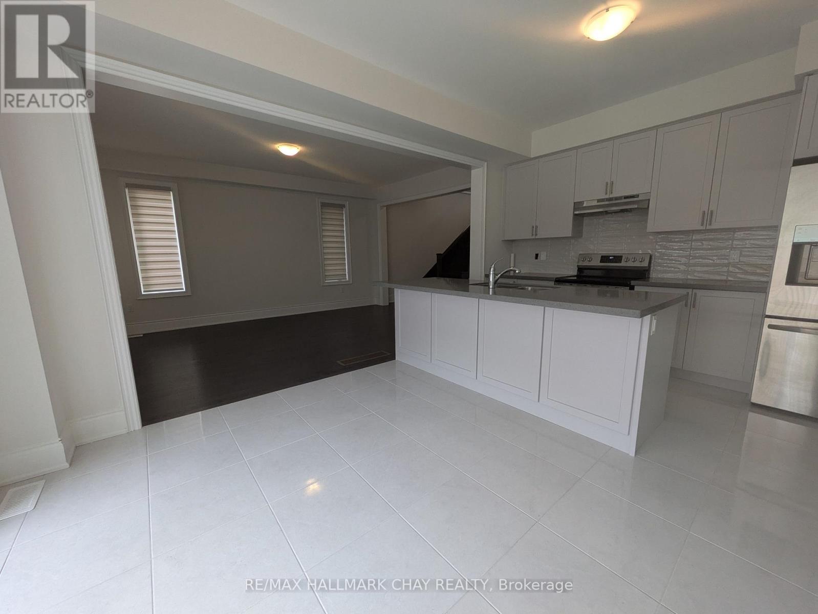 18 Valleybrook Road, Barrie, Ontario  L9J 0L4 - Photo 25 - S12651470