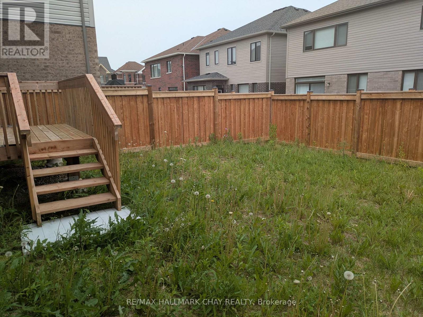 18 Valleybrook Road, Barrie, Ontario  L9J 0L4 - Photo 4 - S12651470