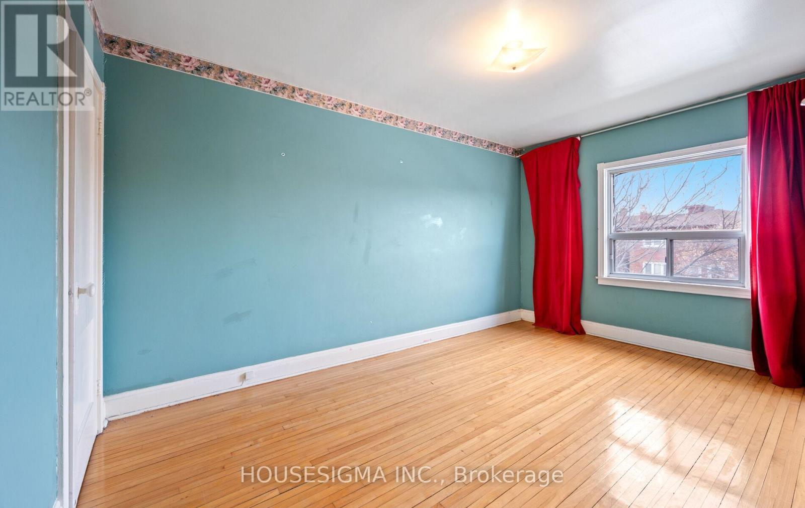 61 Primrose Avenue, Toronto, Ontario  M6H 3V2 - Photo 17 - W12651410