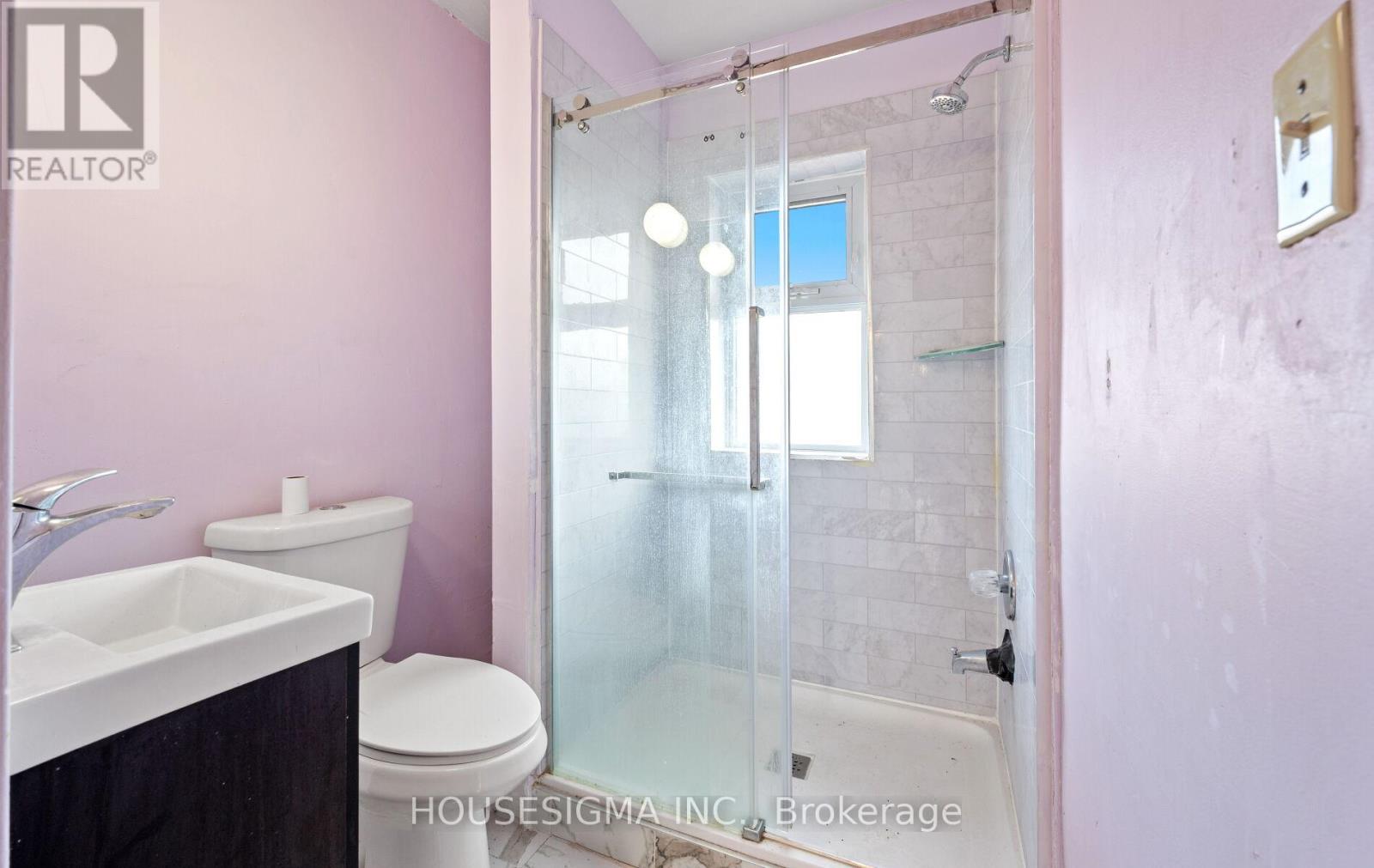 61 Primrose Avenue, Toronto, Ontario  M6H 3V2 - Photo 19 - W12651410