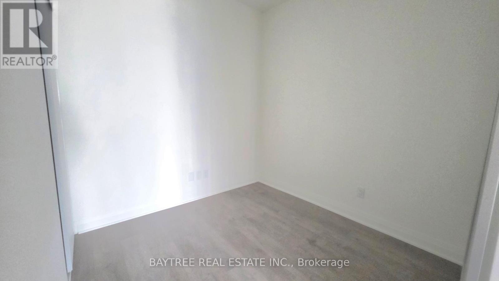 1206 - 2 Erskine Road, Mississauga, Ontario  L5B 0S1 - Photo 13 - W12651462