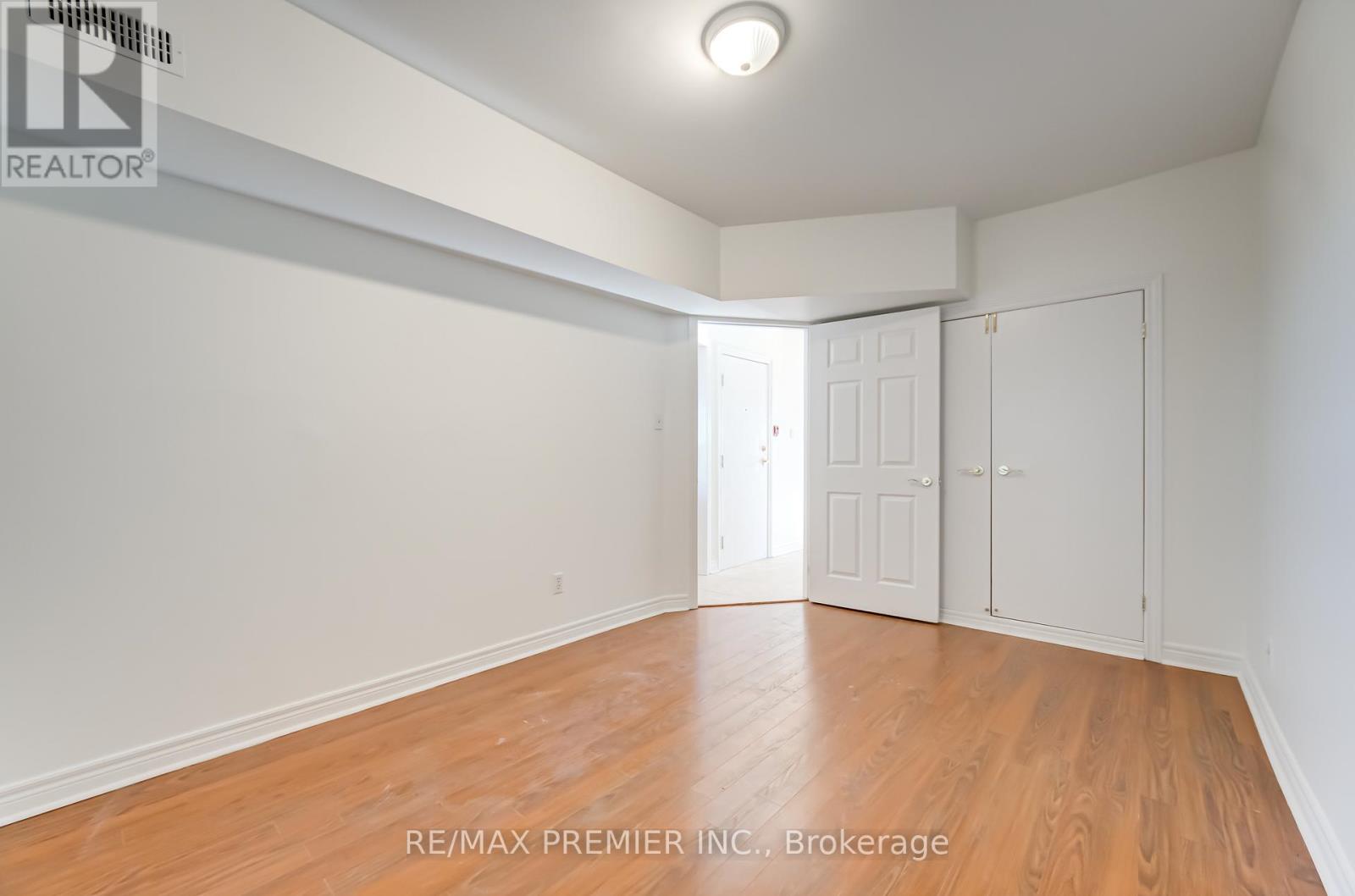 3 - 1238 St Clair Avenue W, Toronto, Ontario  M6E 1B7 - Photo 21 - W12651468
