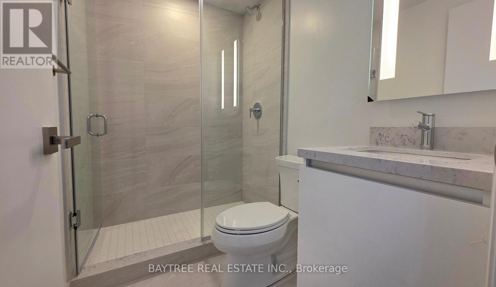 1510 - 2 Erskine Road, Mississauga, Ontario  L5B 0S1 - Photo 5 - W12651482